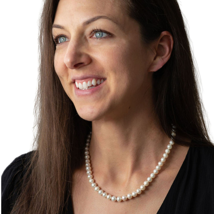 18 Inch ROUND White Pearl Necklace