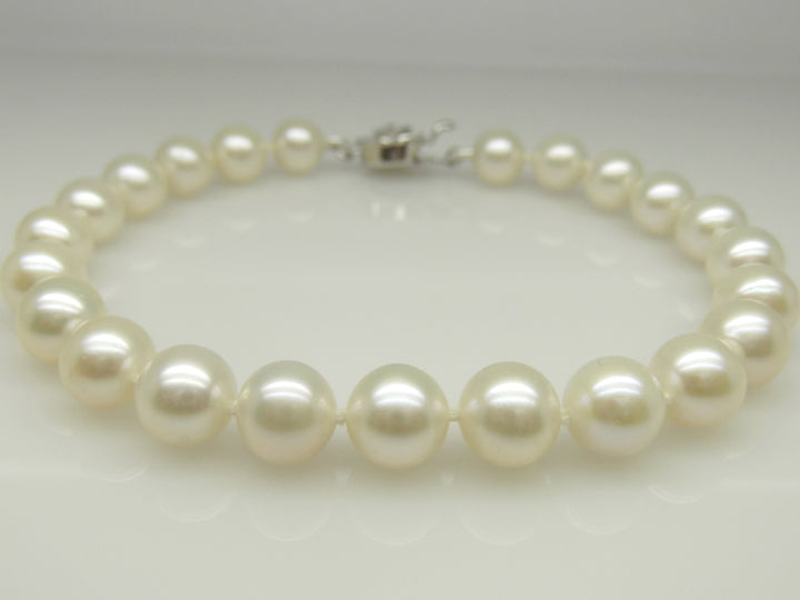 7.5 Inch AAAA+ Round Pearl Bracelet Cultured Freshwater Sterling Silver