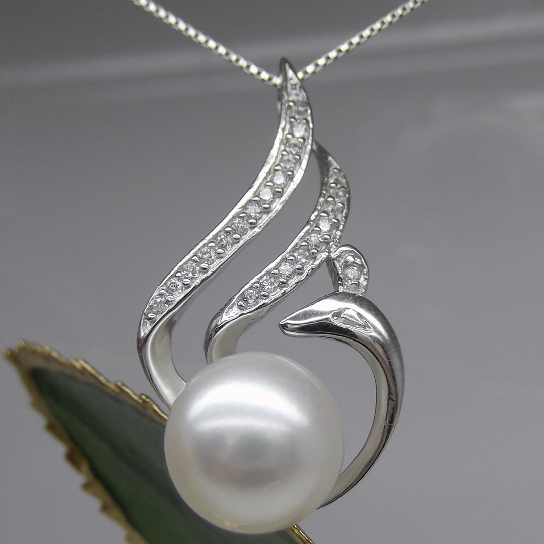 10.5mm Phoenix Sterling Silver White Pearl Pendant Necklace