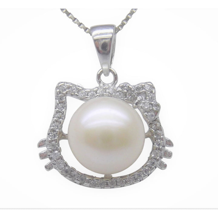 8.5mm Hello Kitty White Pearl Pendant Necklace
