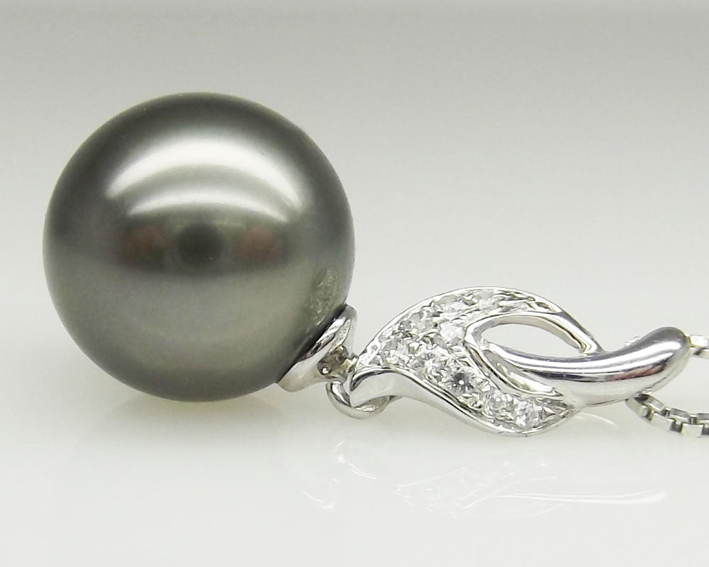 AAAA+ 9.69mm Black Tahitian Pearl Pendant 14K White Gold 0.32g